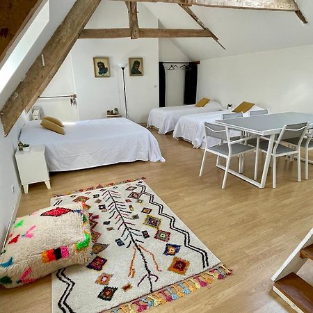 Le Manoir Des Doyens Loft - Sleeps 8 - Breakfast Included! Bed & Breakfast Bayeux Exterior photo